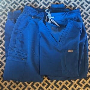 Figs small Zamora jogger and small Catalina top. Would sell separately